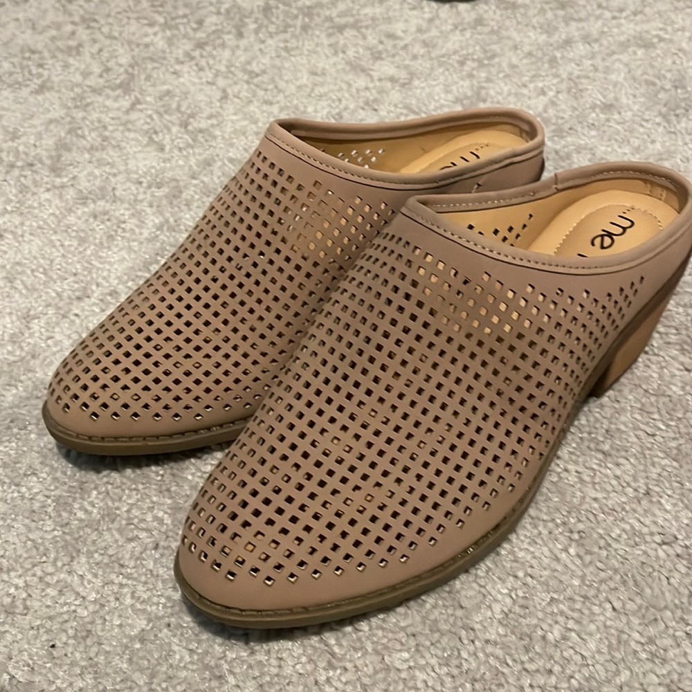 Slide on Mule size 7